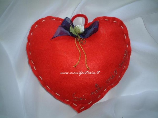 cuore di pannolenci san valentino