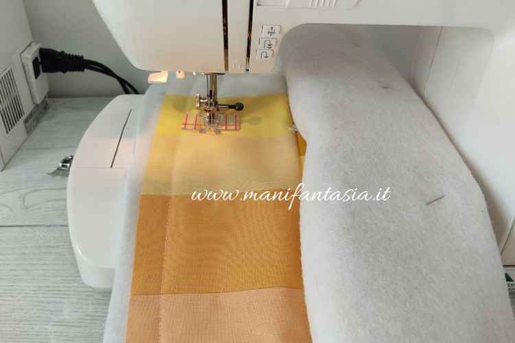 trapuntare il pannello della borsa patchwork