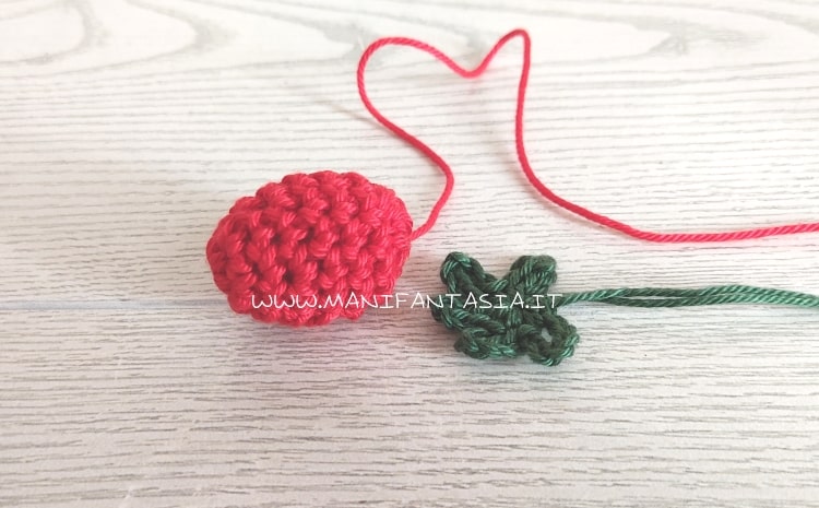 dolcetti uncinetto amigurumi- fragola