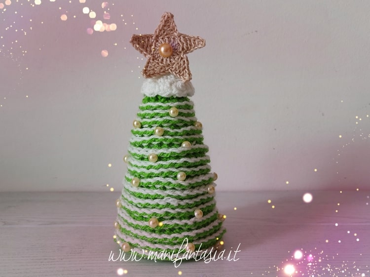 albero di natale ad uncinetto amigurumi