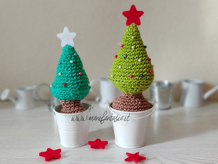 mini alberi di natale all'uncinetto idee regalo