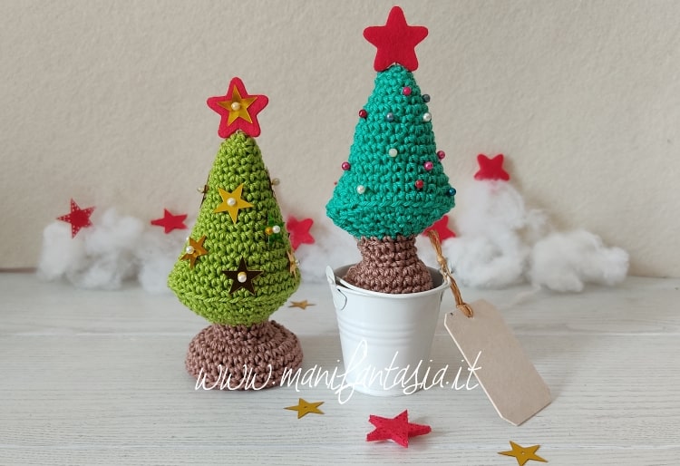 mini alberi di natale all'uncinetto segnaposto e idee regalo