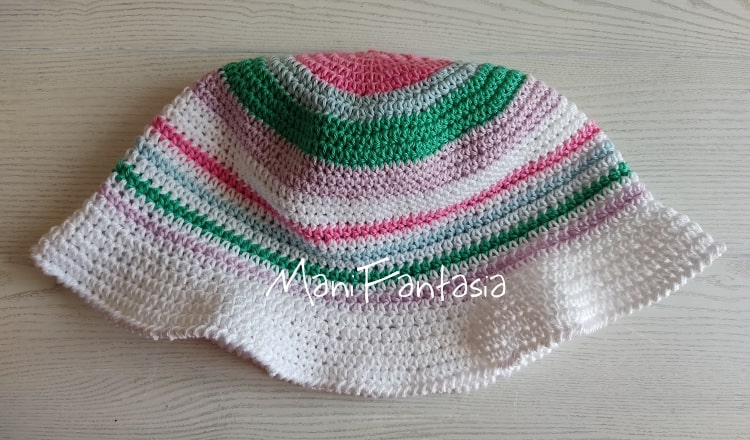 cappello uncinetto donna pescatore estivo di cotone