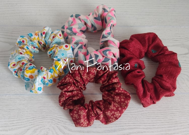 Scrunchies fai da te: come fare elastici per capelli in 5 minuti